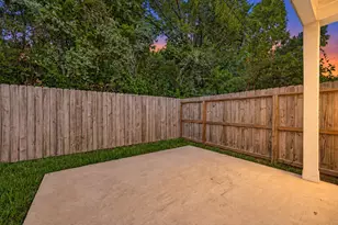 7903 Sunnyhill St, Houston, TX 77088 - Photo 20