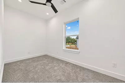 7903 Sunnyhill Street, Houston, TX 77088 - Photo 14