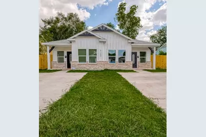 5122 Southwind Street, Houston, TX 77033 - Photo 1