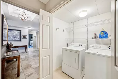 3350 McCue Road #1504, Houston, TX 77056 - Photo 20