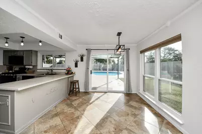 601 E Castle Harbour Drive, Friendswood, TX 77546 - Photo 16