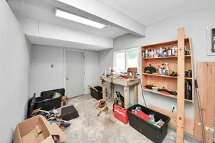 601 E Castle Harbour Dr, Friendswood, TX 77546 - Photo 44