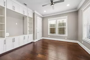 806 Algregg St, Houston, TX 77008 - Photo 14