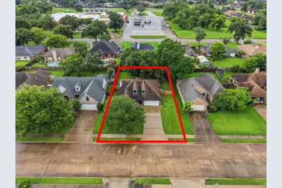 111 Jamestown Avenue, Clute, TX 77531 - Photo 32