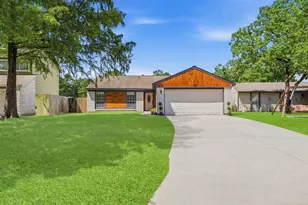 42 Lyrebird Dr, The Woodlands, TX 77380 - Photo 4