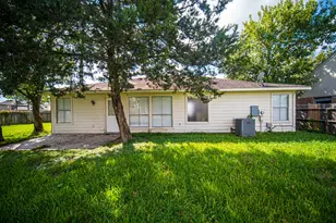 13314 Sablewood Ln, Houston, TX 77014 - Photo 12