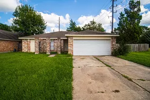 13314 Sablewood Ln, Houston, TX 77014 - Photo 1