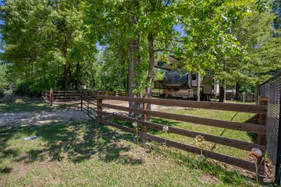 211 Acorn Drive, Point Blank, TX 77364 - Photo 10