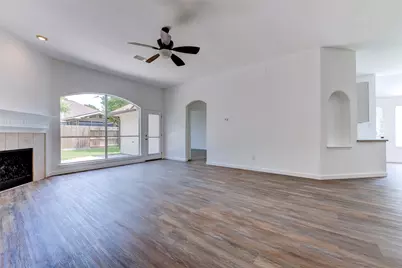 2402 Misty Falls Court, Richmond, TX 77406 - Photo 22