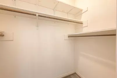 10217 Longmont Drive, Houston, TX 77042 - Photo 30