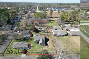 6303 Tuskegee St, Houston, TX 77091 - Photo 2