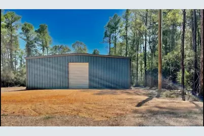145 Roma, Livingston, TX 77351 - Photo 1