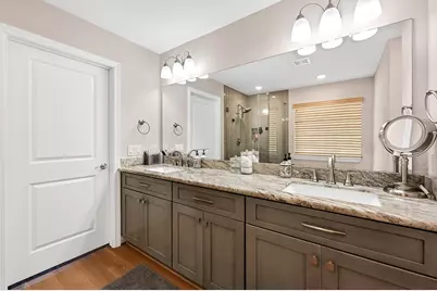 1035 E Hampton Drive, Pearland, TX 77584 - Photo 12