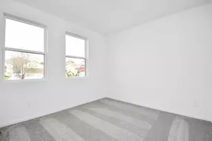 934 Garden Path Dr, Willis, TX 77318 - Photo 10