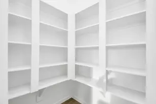 934 Garden Path Dr, Willis, TX 77318 - Photo 30