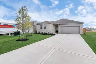 934 Garden Path Dr, Willis, TX 77318 - Photo 2