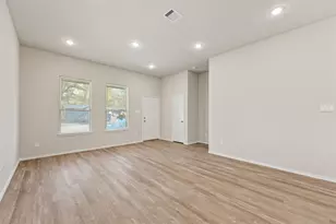 10178 Barberry St, Willis, TX 77318 - Photo 6
