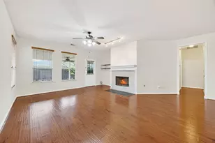 11630 Forest Wind Ln, Houston, TX 77066 - Photo 10