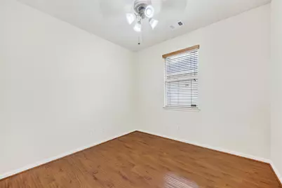 11630 Forest Wind Lane, Houston, TX 77066 - Photo 30