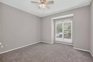 11711 Memorial Dr, Houston, TX 77024 - Photo 18