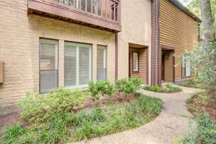 11711 Memorial Dr, Houston, TX 77024 - Photo 2