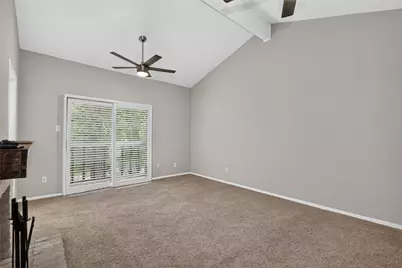 11711 Memorial Drive #11, Houston, TX 77024 - Photo 22