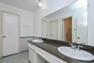 7714 Eichler Dr, Houston, TX 77036 - Photo 26