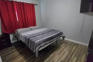 1805 N 5th St, Baytown, TX 77520 - Photo 14