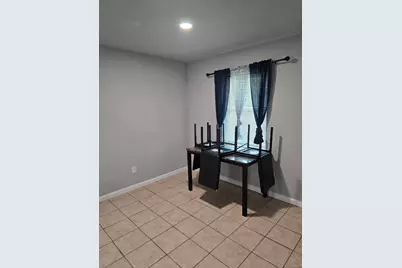 1805 N 5th Street, Baytown, TX 77520 - Photo 8