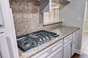 3443 Fountain Spring Dr, Houston, TX 77066 - Photo 18