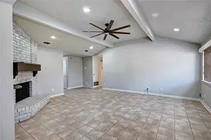 3443 Fountain Spring Dr, Houston, TX 77066 - Photo 8