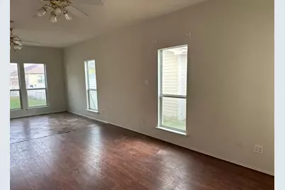 164 Whitewing Way, Floresville, TX 78114 - Photo 6
