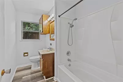 514 E Foley Street, Alvin, TX 77511 - Photo 10