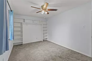 514 E Foley St, Alvin, TX 77511 - Photo 14