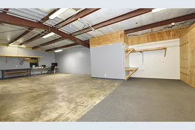 409 N Stone Street, Caldwell, TX 77836 - Photo 12