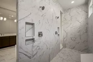 9722 Leafgate Ct, Missouri City, TX 77459 - Photo 32