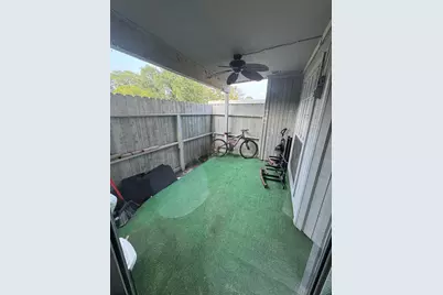 8787 Brae Acres Road #103, Houston, TX 77074 - Photo 16