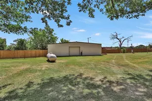22985 Hwy 105 Hwy W, Montgomery, TX 77356 - Photo 10