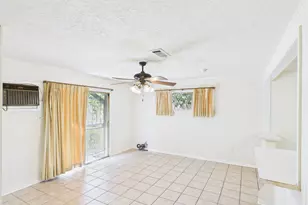 10009 Lonallen St, Houston, TX 77088 - Photo 8