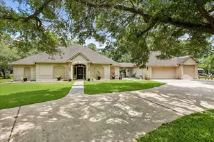 4803 County Rd 197, Alvin, TX 77511 - Photo 2