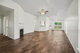 4026 Ashview Ln, Fresno, TX 77545 - Photo 10
