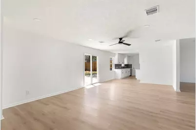 715 Pamela Drive, Baytown, TX 77521 - Photo 12