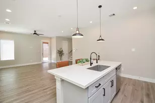 1223 W Tidwell Rd, Houston, TX 77091 - Photo 6