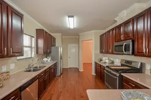 2410 Crossmill Ln, Katy, TX 77450 - Photo 12