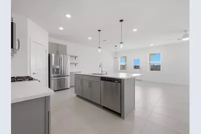359 W Rose Marie Lane, Montgomery, TX 77356 - Photo 2