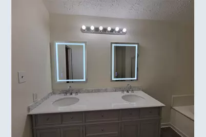 2034 Village Park Drive, Missouri City, TX 77489 - Photo 14