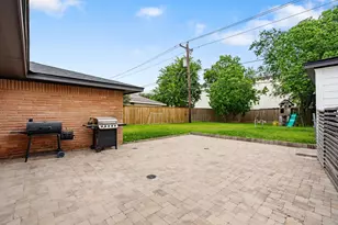 2314 Droxford Dr, Houston, TX 77008 - Photo 20