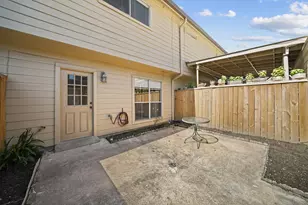11846 Barryknoll Ln, Houston, TX 77024 - Photo 22