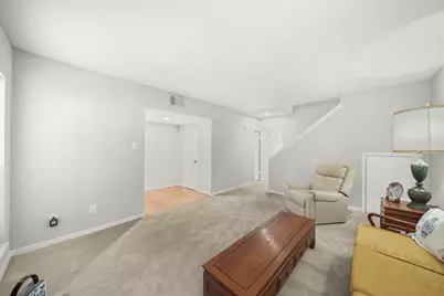 11846 Barryknoll Lane #5, Houston, TX 77024 - Photo 6