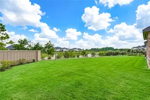 31503 Copper Oaks Ct, Fulshear, TX 77441 - Photo 2